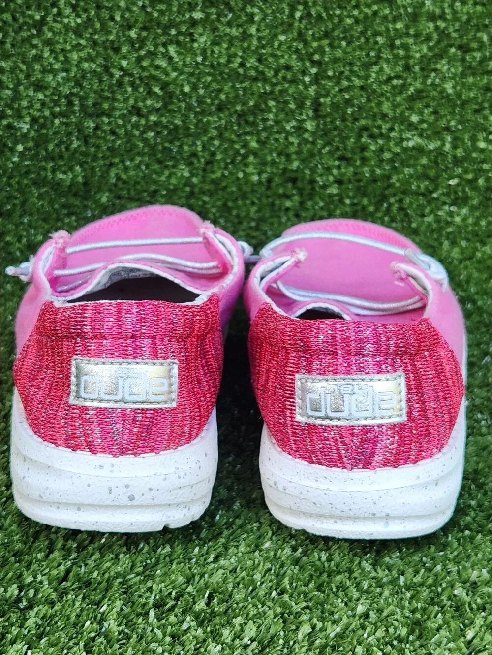 Hey Dude Wendy Kids Little Girls Walking Funk Fuxia Comfort Slip-on Shoes Size 1